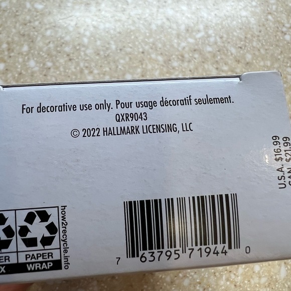 2022 Hallmark Snow Buddies 25th in the Series Ornament NEW - Picture 4 of 12